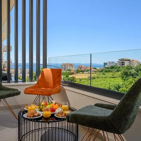 Luxury Cocco - * 스플리트